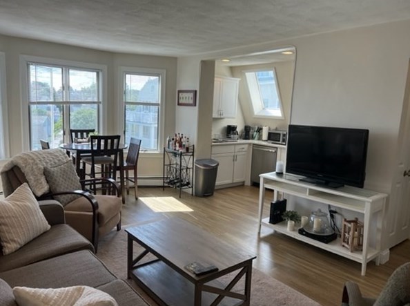 56 Humphrey St #4, Swampscott, MA 01907