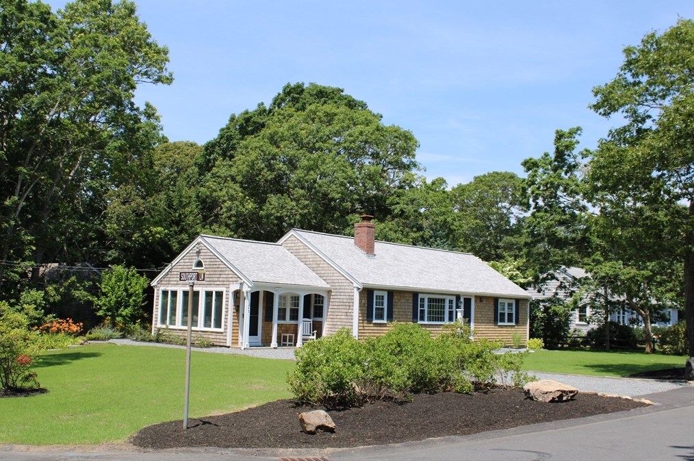 245 Paddocks Path, Dennis, MA 02638-2310