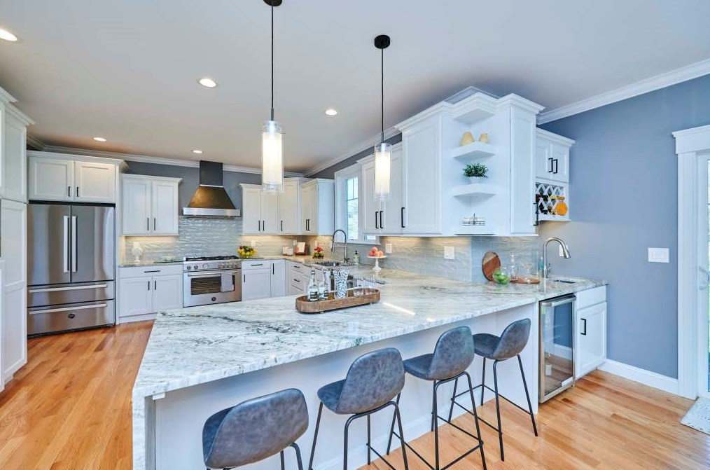 9 Sullivan St, Burlington MA  01803-3709 exterior