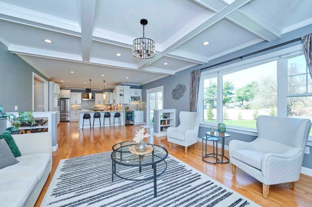 9 Sullivan St, Burlington MA  01803-3709 exterior