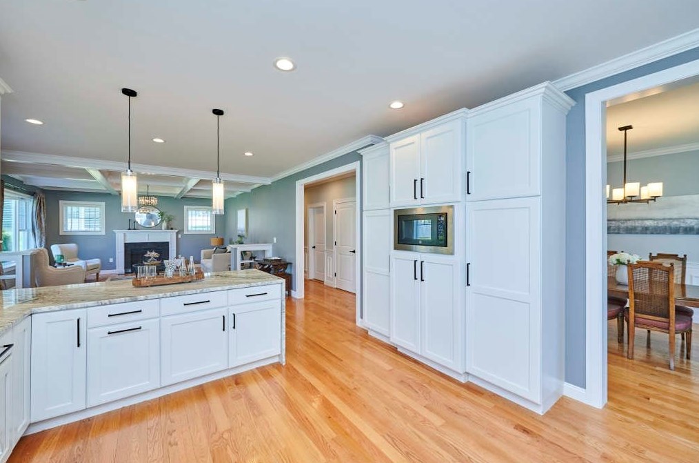 9 Sullivan St, Burlington MA  01803-3709 exterior