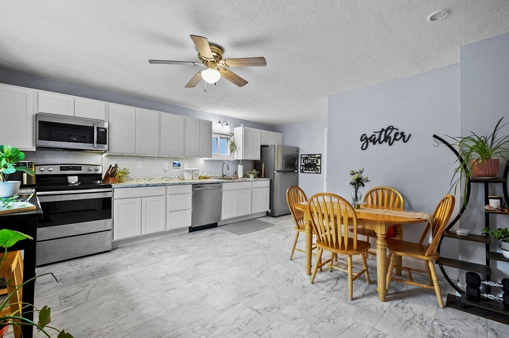 1 Regan St, Gardner MA  01440-4015 exterior