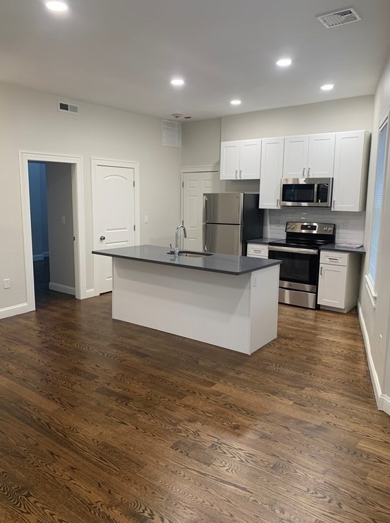 116 Dorchester St #4, Boston, MA 02127