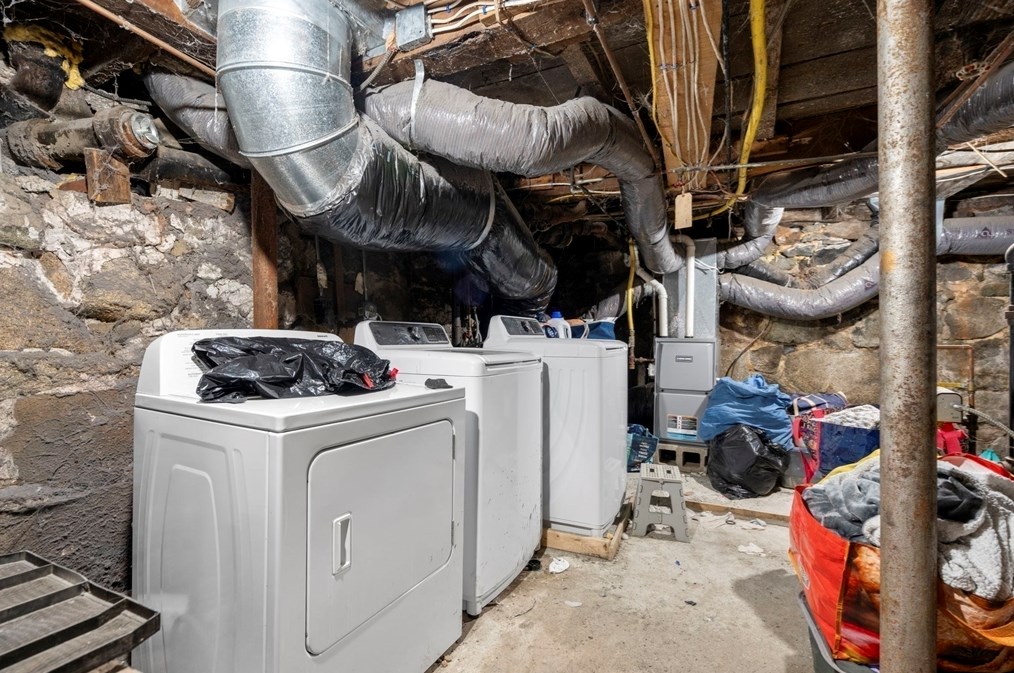 117 South St, Waltham MA  02453-3535 exterior