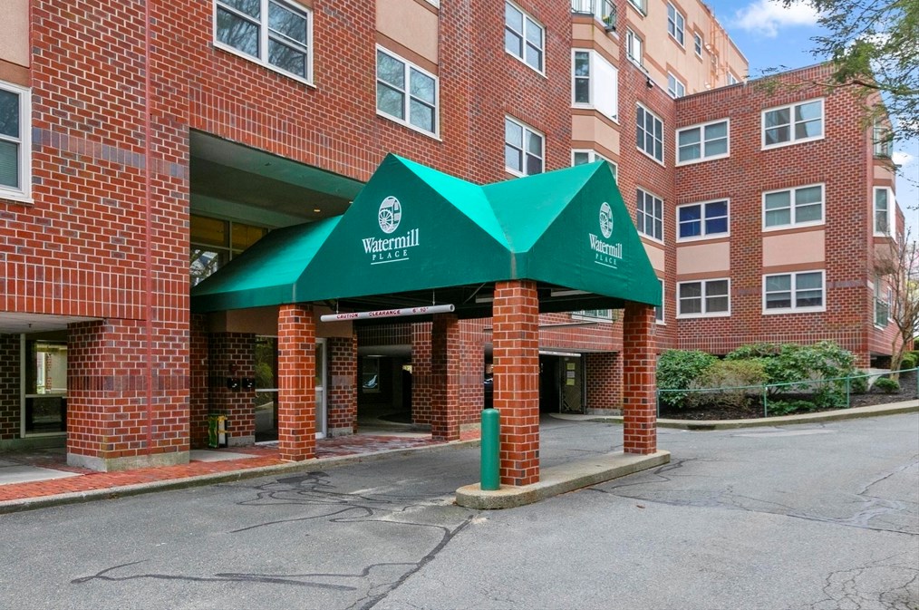 1 Watermill Pl #128, Arlington, MA 02474