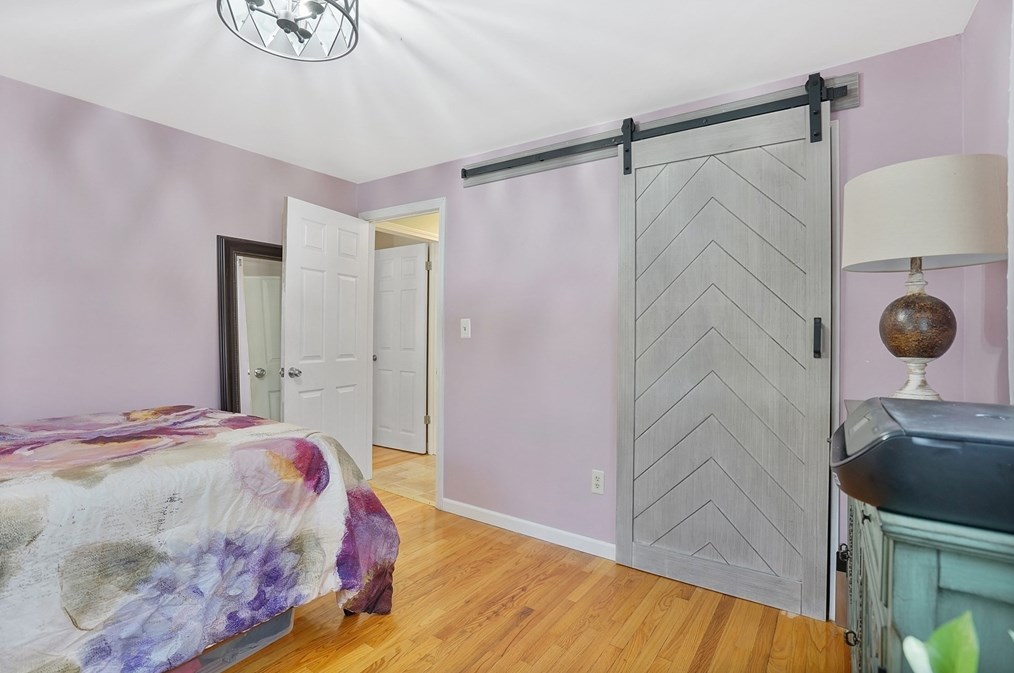 72 Gail St, Springfield MA  01108-3319 exterior