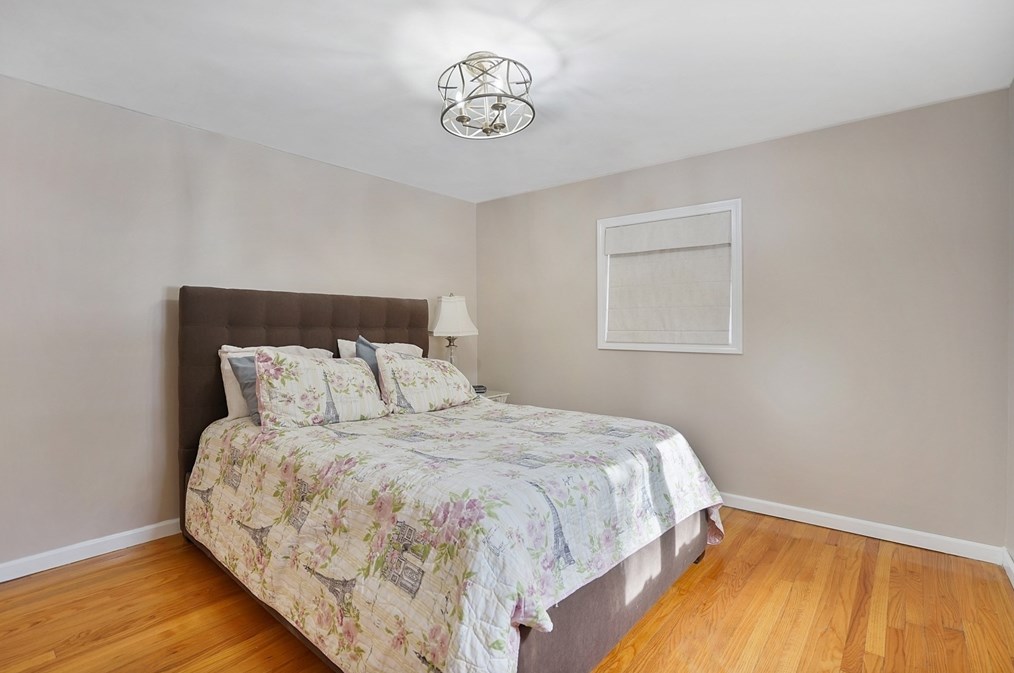 72 Gail St, Springfield MA  01108-3319 exterior