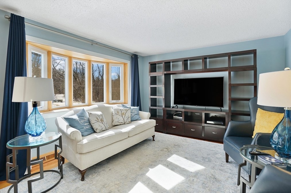 72 Gail St, Springfield MA  01108-3319 exterior