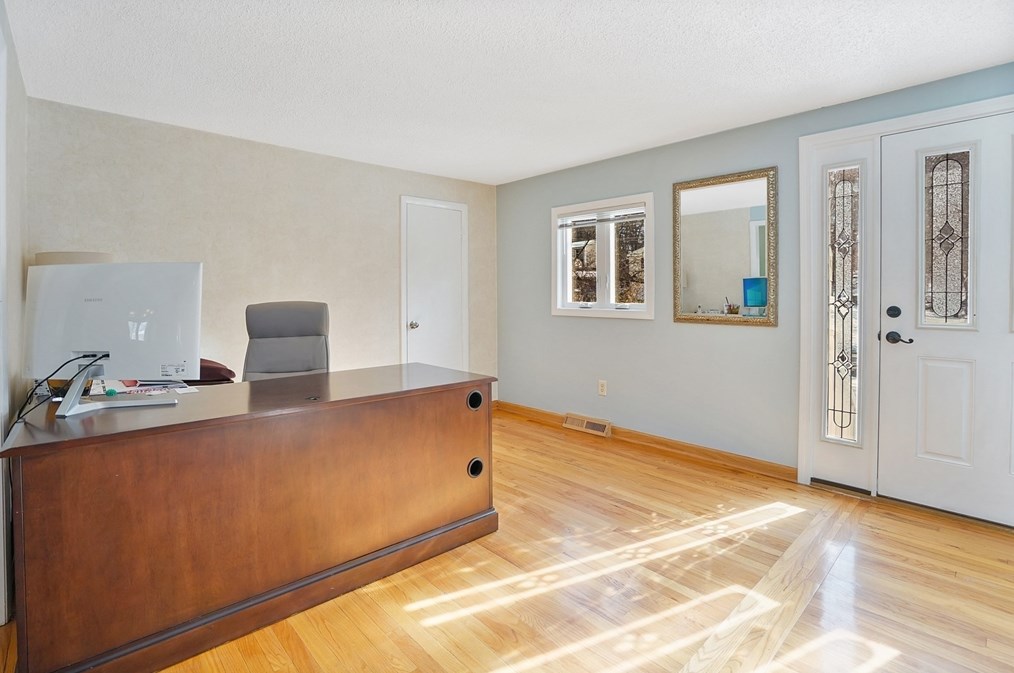 72 Gail St, Springfield MA  01108-3319 exterior