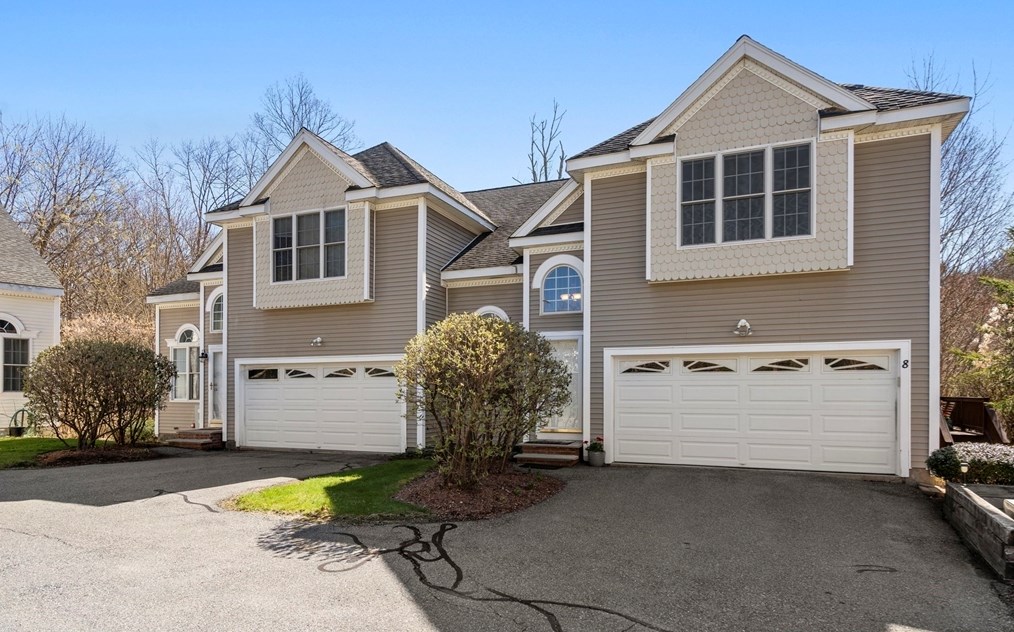 8 Brookside Ln #8, Northborough, MA 01532