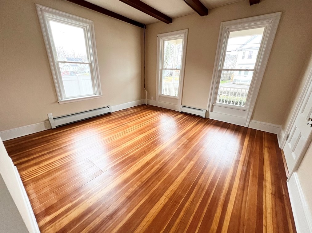 32 Barnum St, Taunton MA 02780-4602 exterior