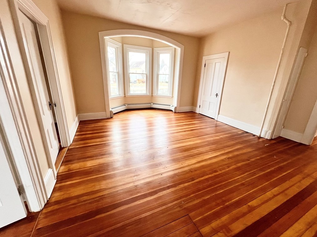 32 Barnum St, Taunton MA 02780-4602 exterior