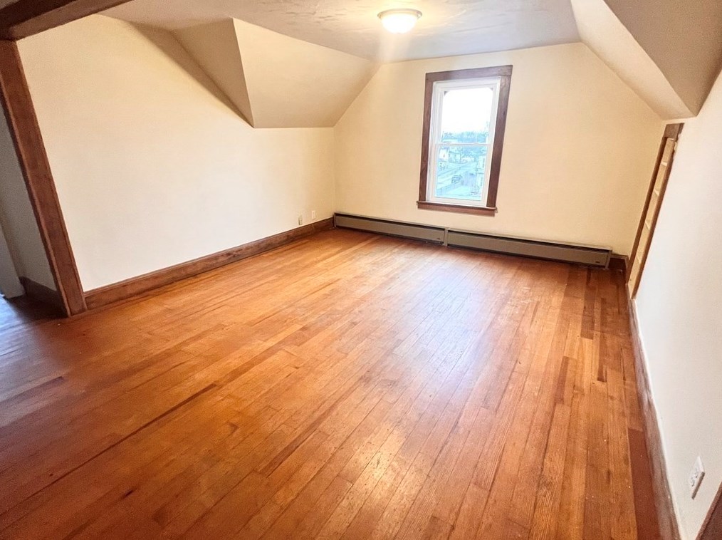 32 Barnum St, Taunton MA 02780-4602 exterior