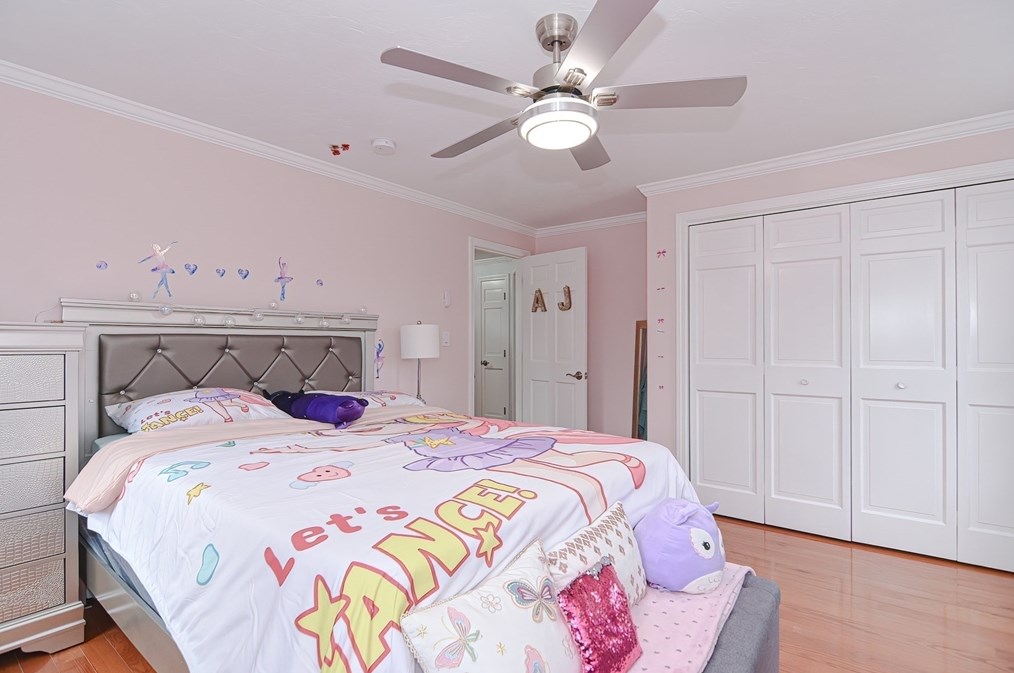 62 Mellen St, Bellingham MA 02019-1006 exterior