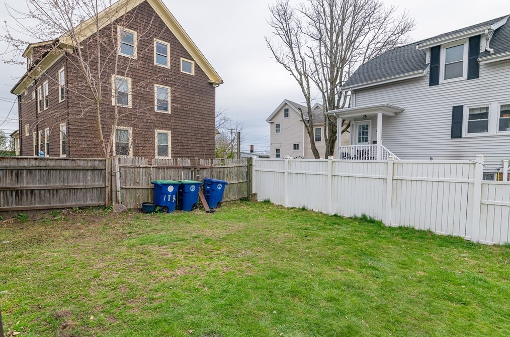 1 Meadowbrook Rd, Braintree MA exterior