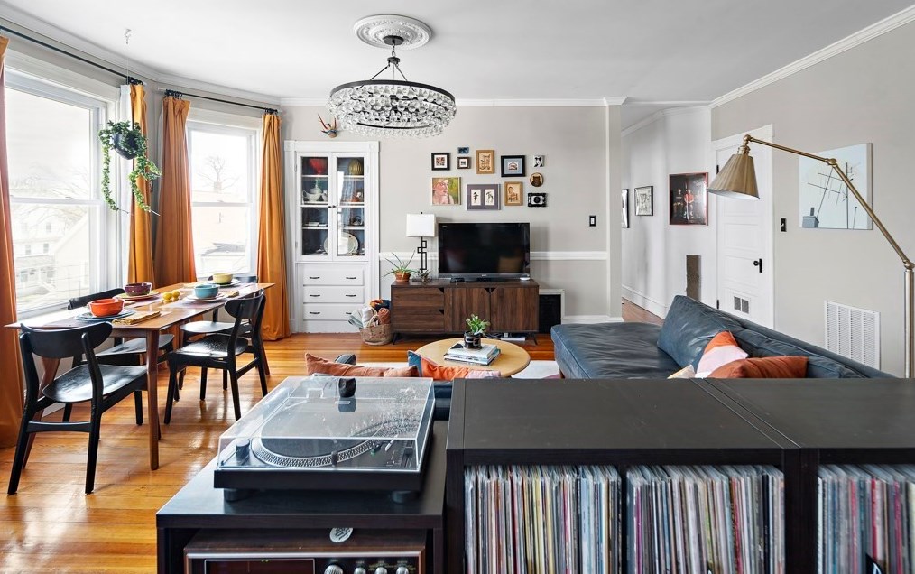 12 Oliver Rd #3, Watertown, MA 02472