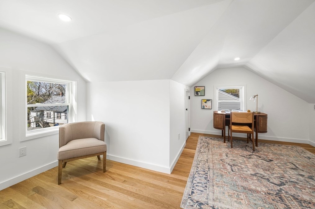 70 Dow Ave, Arlington MA  02476-7106 exterior