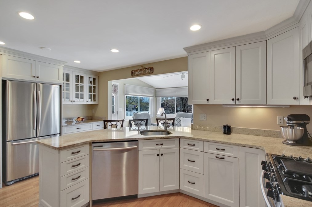 106 Channing Rd, Watertown, MA 02472