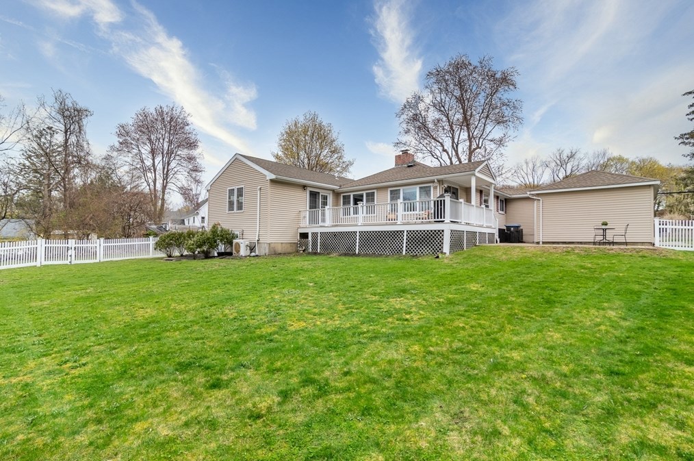 40 Beacon St, Natick MA  01760-2822 exterior