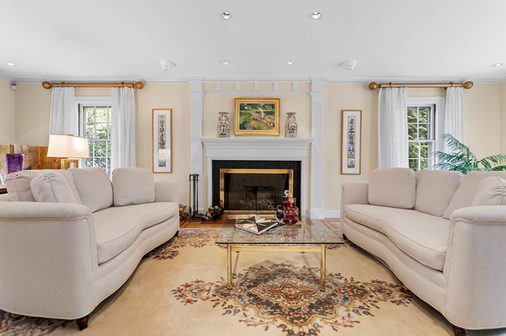 121 Highland St, Newton, MA 02465