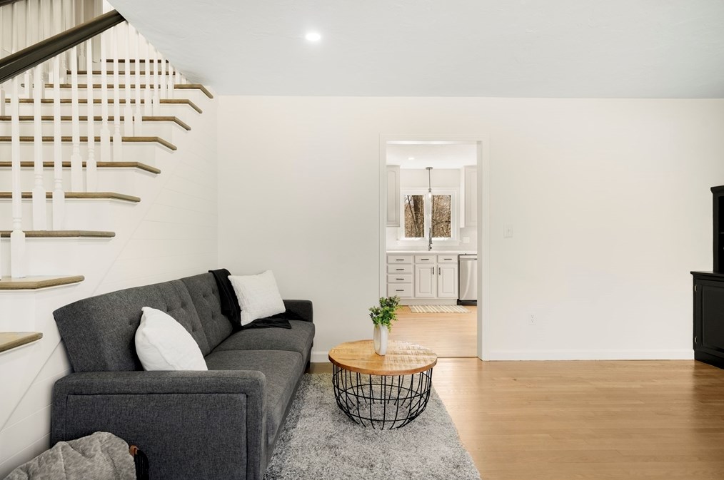 2700 Anderson Dr, Dighton MA  02715-1400 exterior