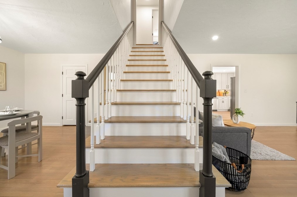 2700 Anderson Dr, Dighton MA  02715-1400 exterior