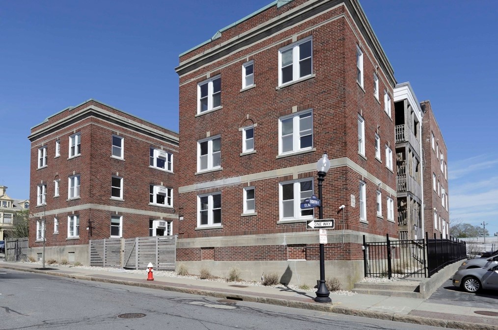 189 Elm St #12, New Bedford, MA 02740