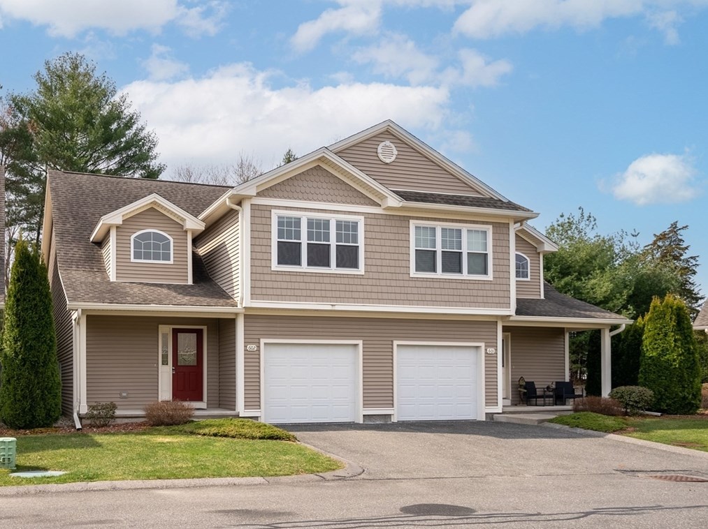 517 Ideal Ln #602, Ludlow, MA 01056