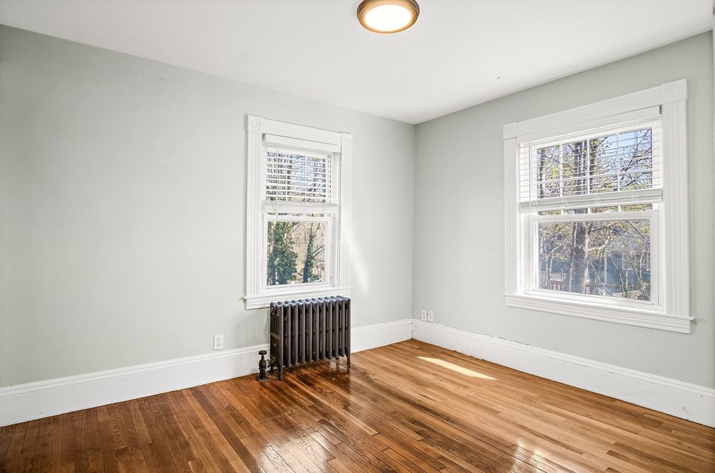 323 Franklin St, Holbrook MA  02343-1113 exterior