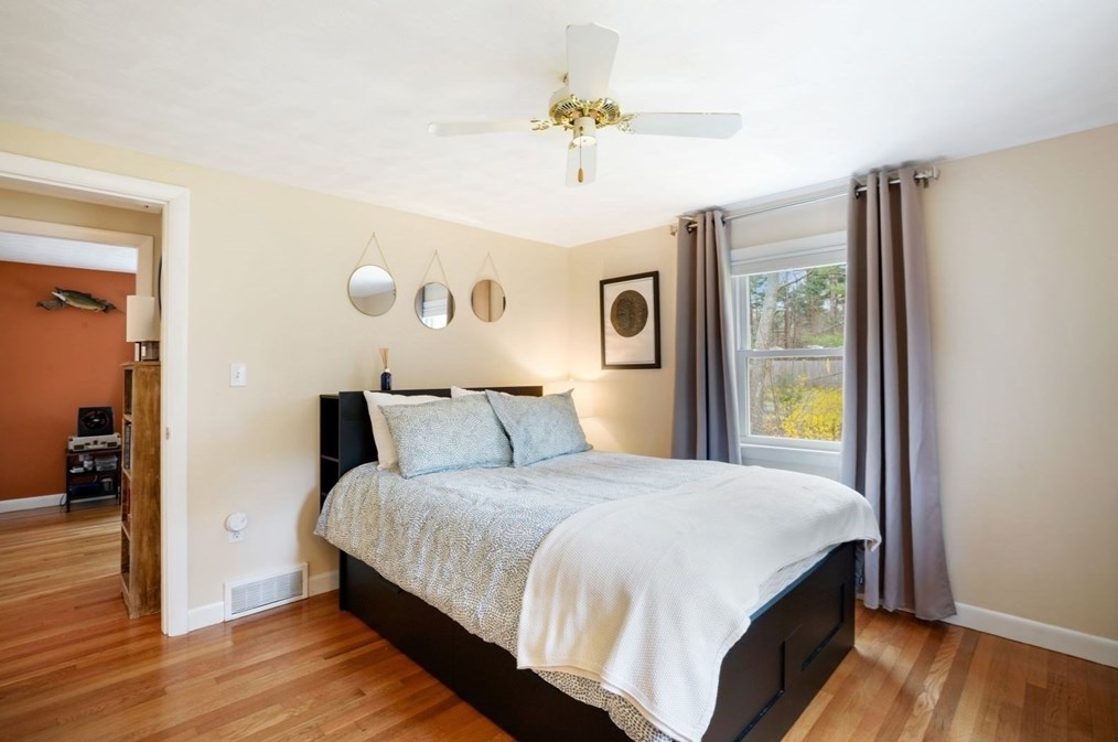 226 Forest St, Pembroke MA  02359-3334 exterior