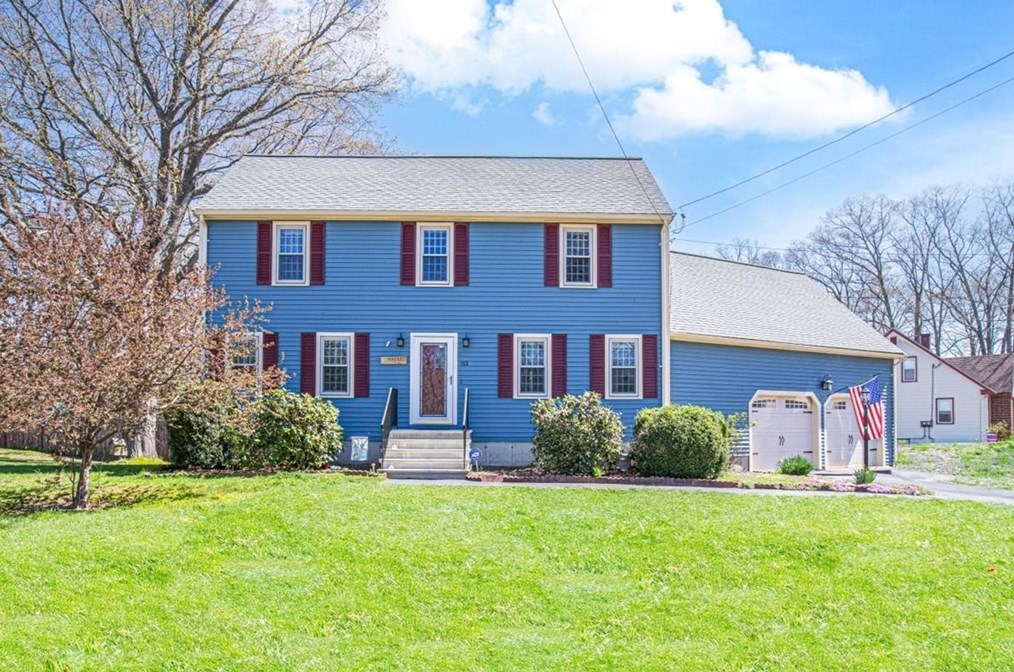 83 Pickering Ave, Bellingham, MA 02019-2224