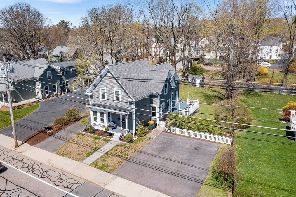 163 Central St, Franklin MA  02038-2146 exterior