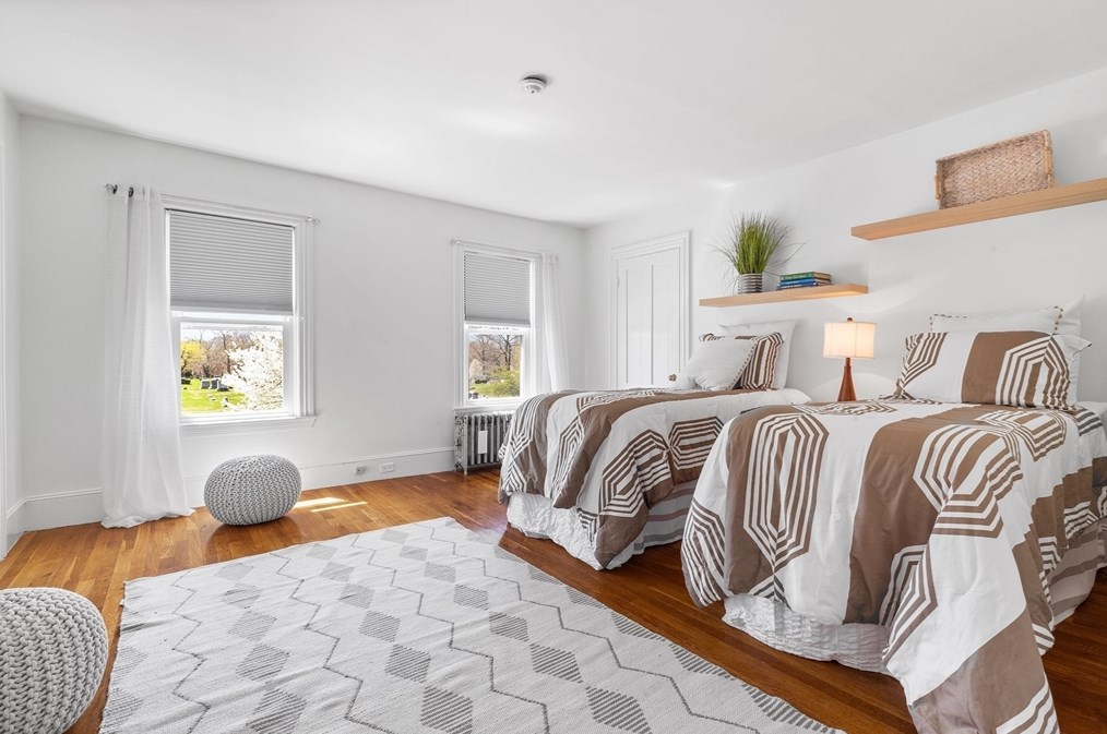 163 Central St, Franklin MA  02038-2146 exterior