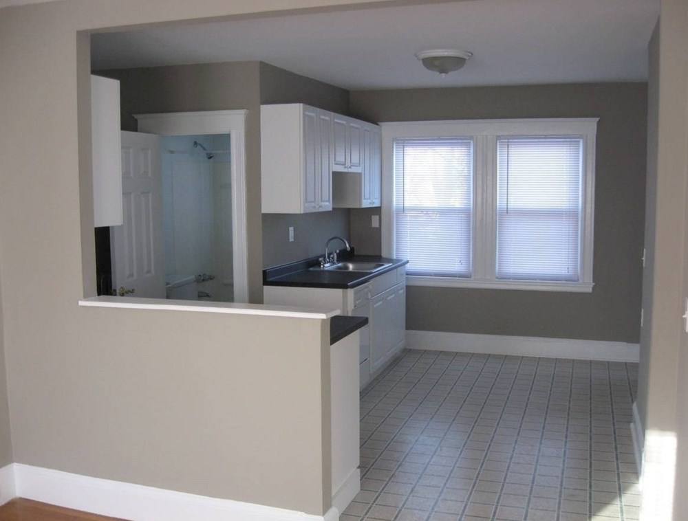 7 Town Hill #2, Quincy, MA 02169