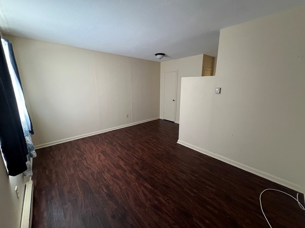 868 W Boylston St #6, Worcester, MA 01606