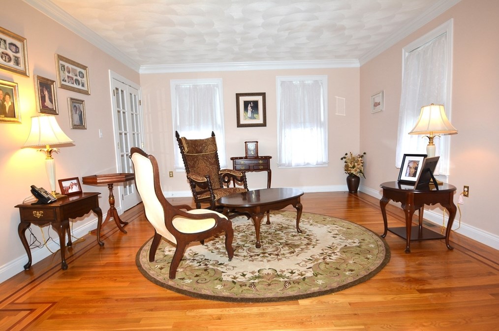 141 Eastgate Rd, Tewksbury MA 01876-1266 exterior