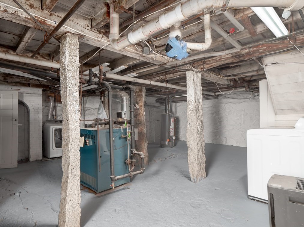 37 Main St, Framingham MA  01702-2923 exterior