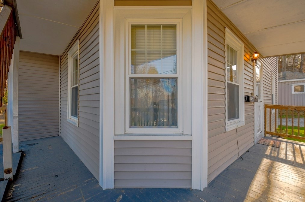 47 Mayland St, Fitchburg MA 01420-2820 exterior