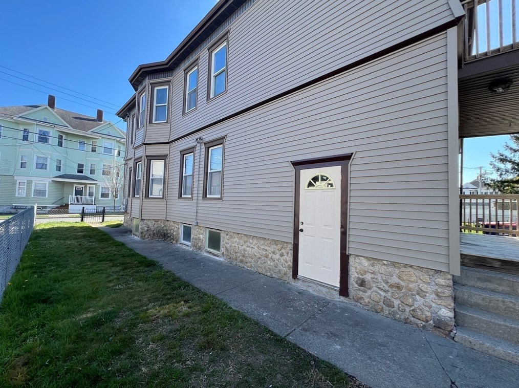 161 Central Ave, New Bedford MA  02745-5260 exterior