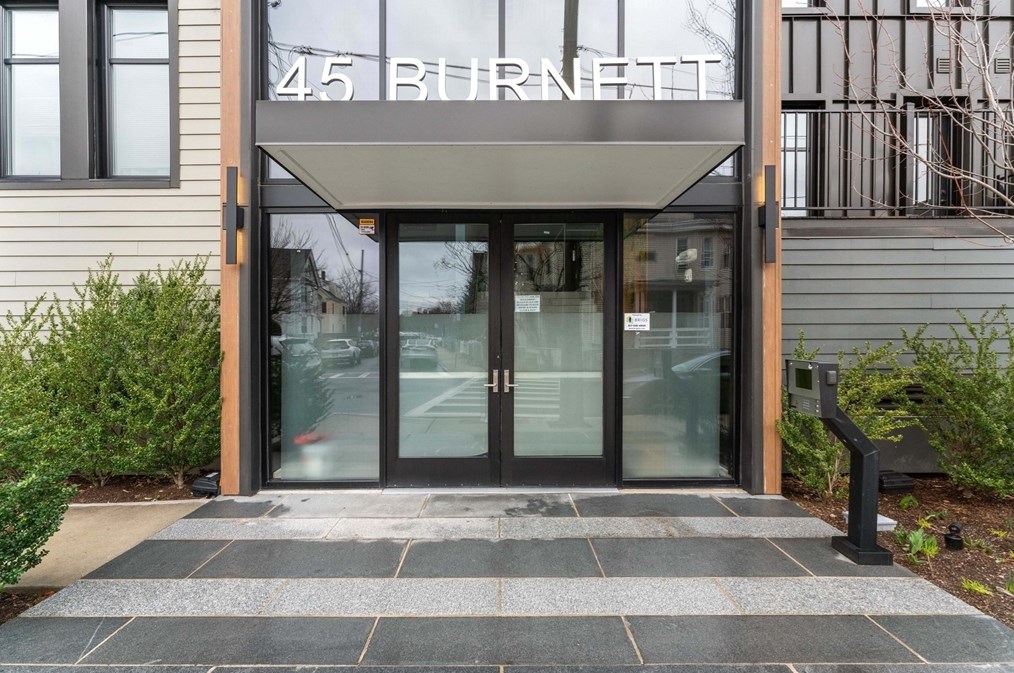 45 Burnett St #401a, Boston, MA 02130