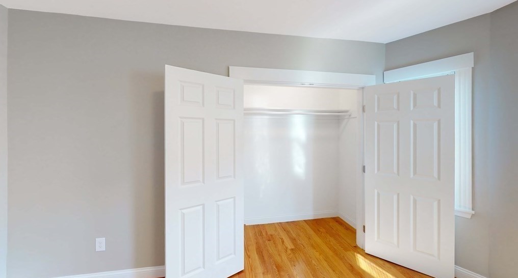 25 Main St #6, Somerville, MA 02145