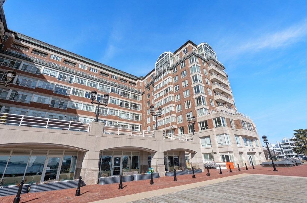 197 8th St, Boston MA  02127-2808 exterior