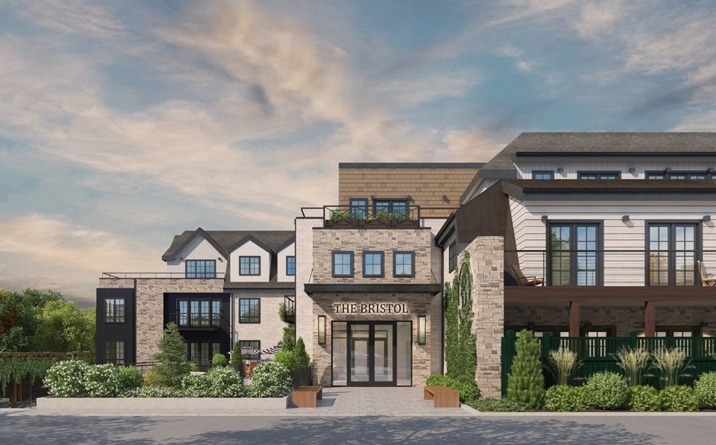 148 Weston Rd #207, Wellesley, MA 02481