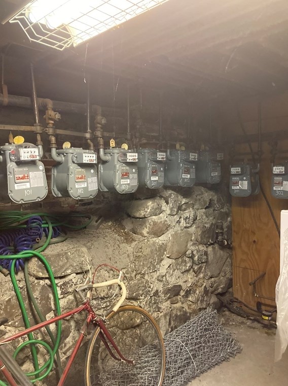 751 Broadway, Chelsea MA 02150-3055 exterior