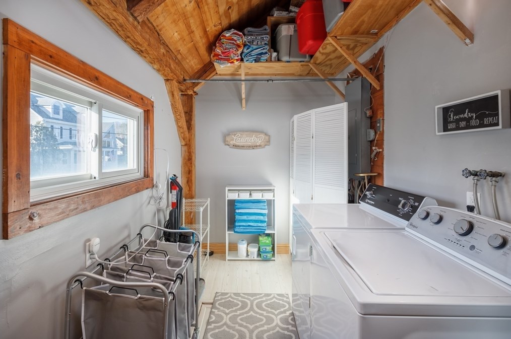 71 Willow Rd, Nahant MA 01908-1306 exterior