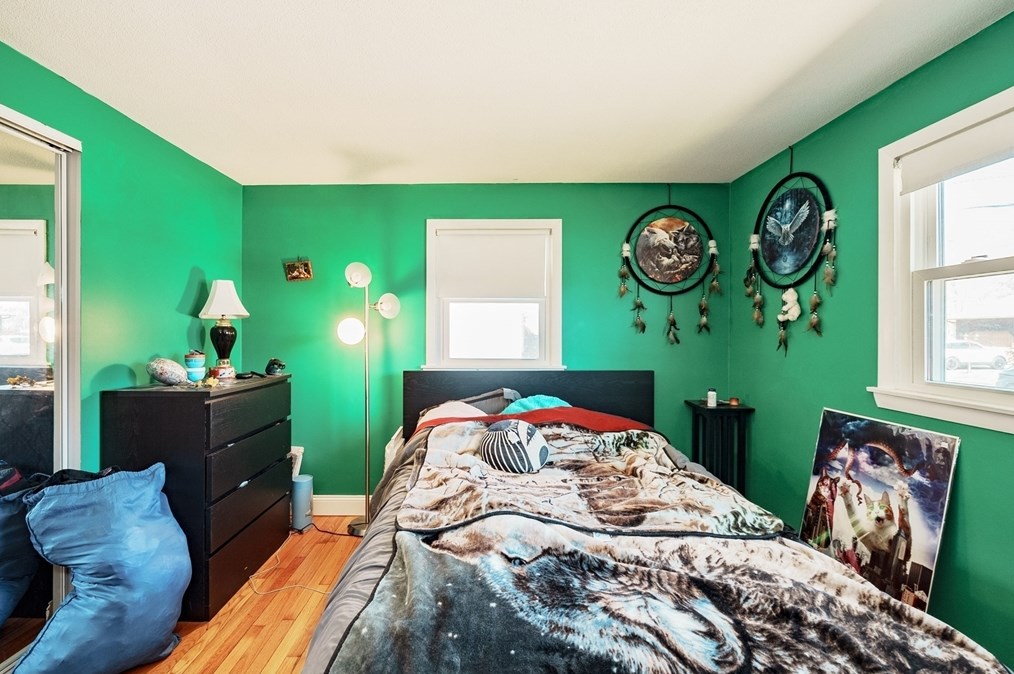 81 Richview Ave, South Hadley MA 01075-2026 exterior