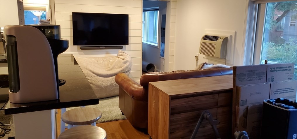 70 Park St, Somerville, MA 02143-3652