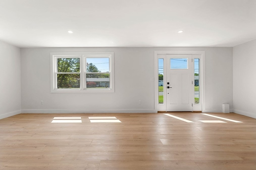 81 Burley St, Danvers MA 01923-2330 exterior