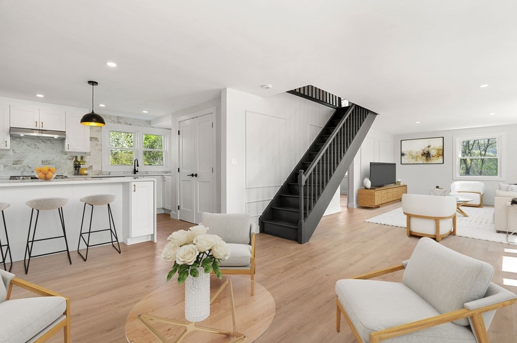 81 Burley St, Danvers MA 01923-2330 exterior