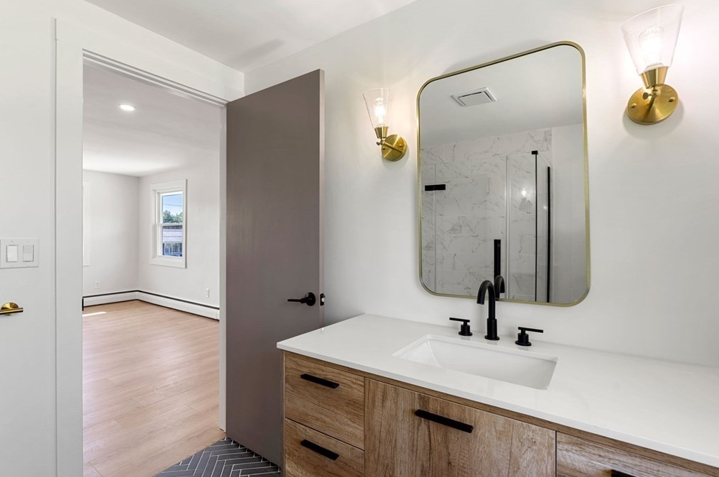 81 Burley St, Danvers MA 01923-2330 exterior